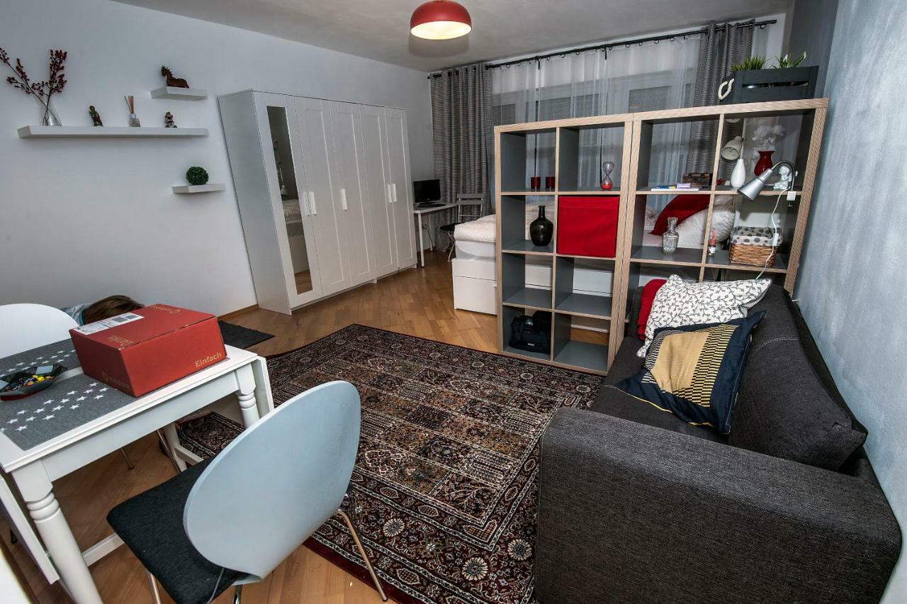 Lovely Studio In Augsburg Luaran gambar